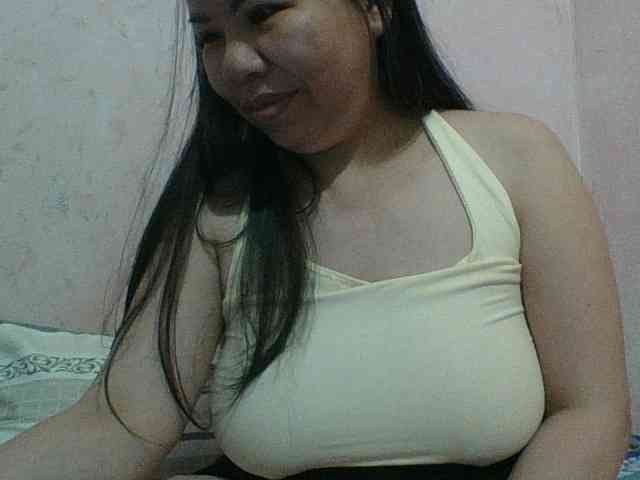 Mia57 webcam