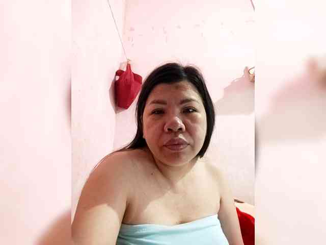 Mia57 webcam