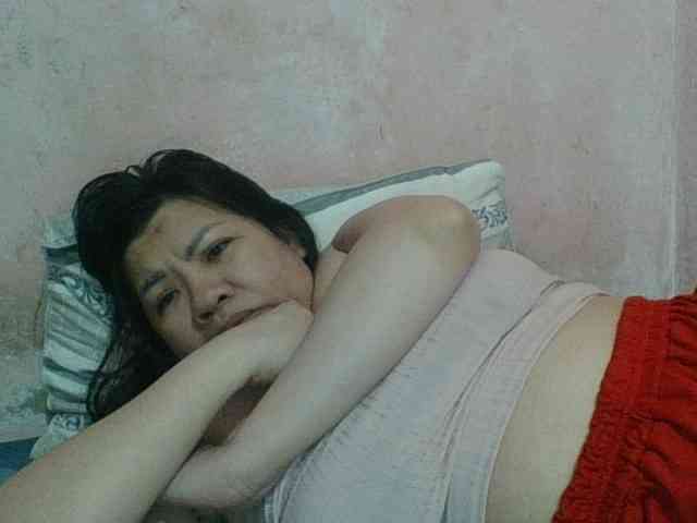 Mia57 webcam
