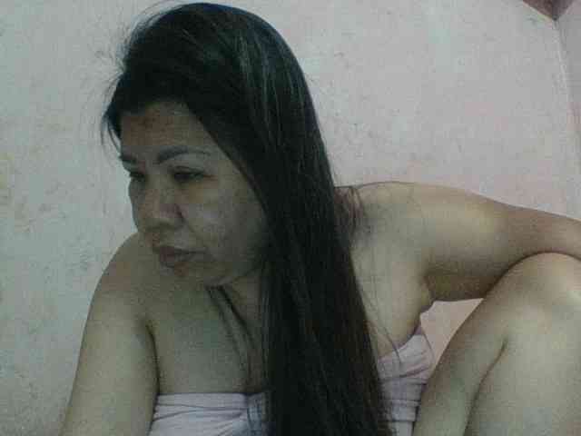 Mia57 webcam