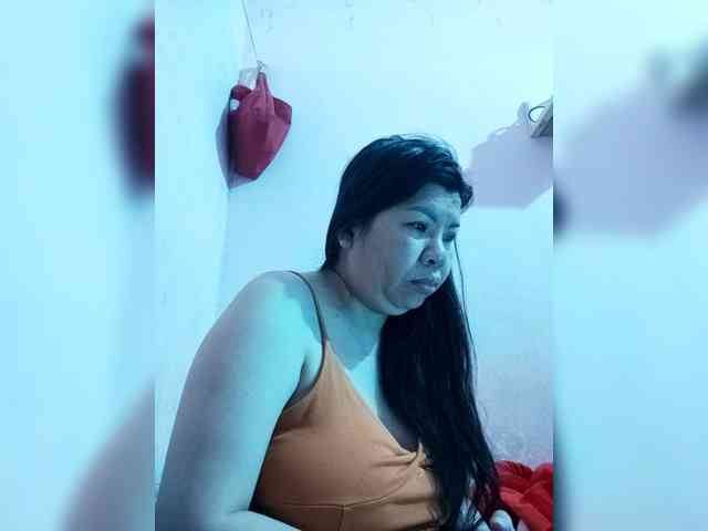 Mia57 webcam