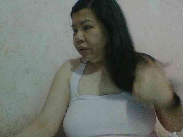 Mia57 webcam