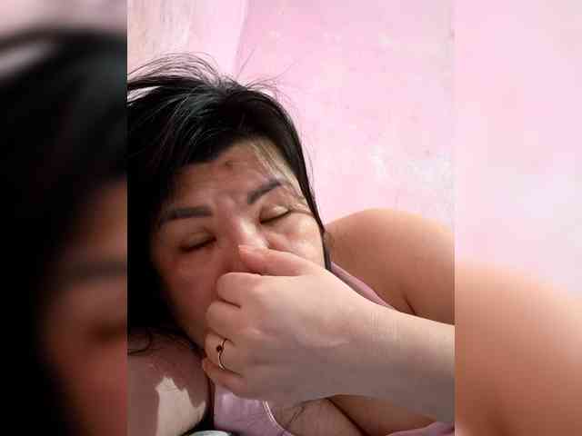 Mia57 webcam