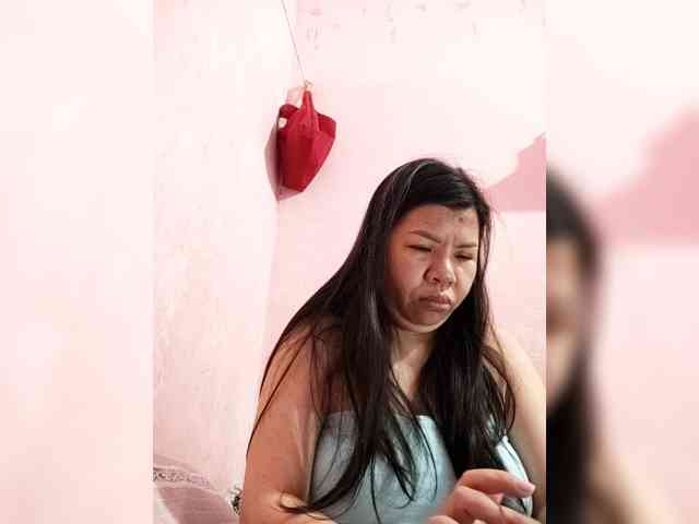 Mia57 webcam