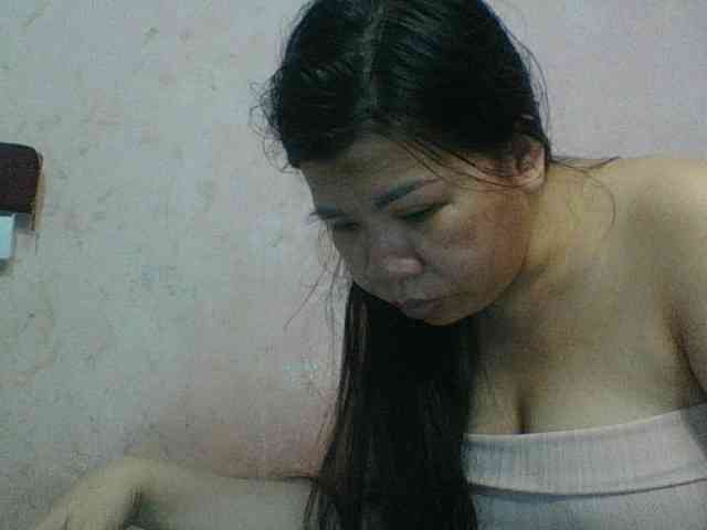 Mia57 webcam