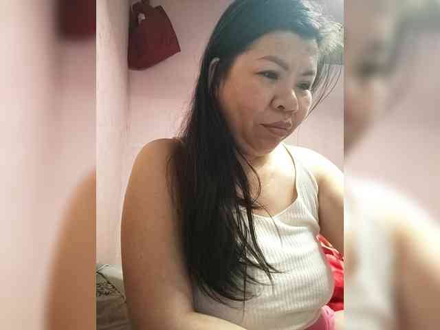 Mia57 webcam