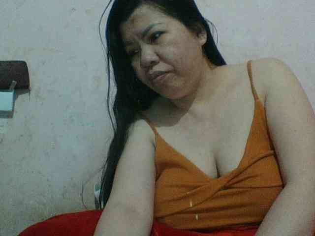 Mia57 webcam