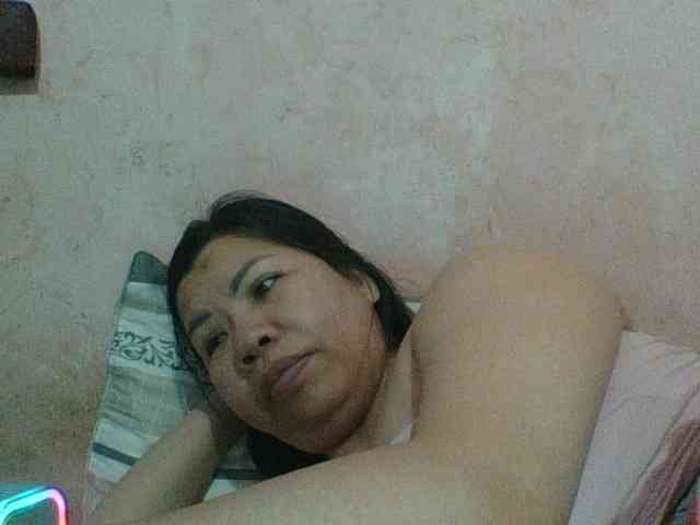 online chatting Mia57