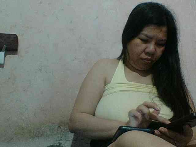 Mia57 Live Webcam on BongaCams