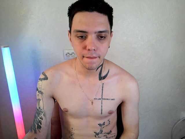 Prysutnij-1 — live male cam