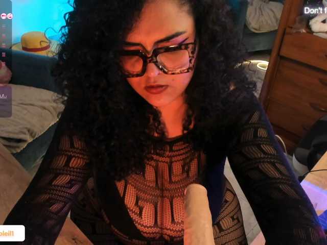 SarahSoleil live cam on BongaCams