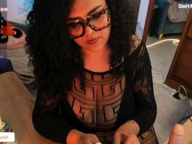 SarahSoleil live cam on BongaCams