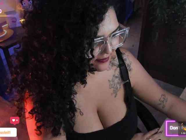 Modelo: SarahSoleil