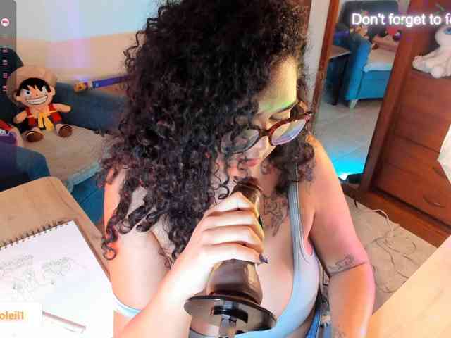 Modelo: SarahSoleil