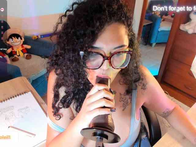 Modelo: SarahSoleil