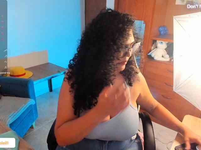 Modelo: SarahSoleil