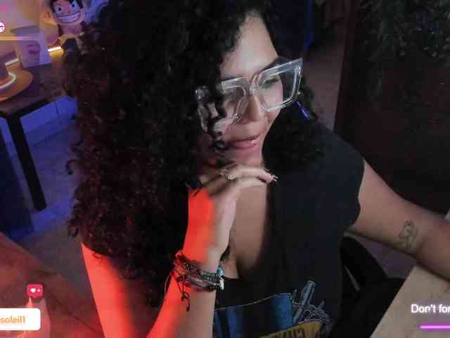 Modelo: SarahSoleil