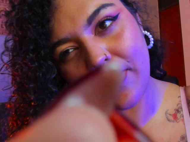 Modelo: SarahSoleil