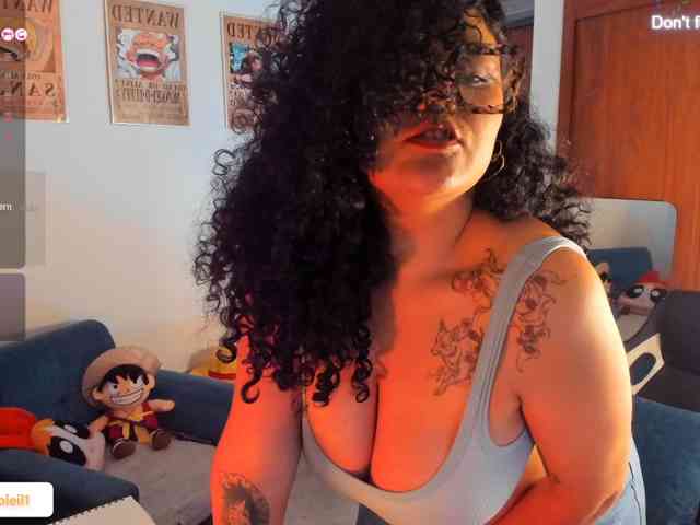 Modelo: SarahSoleil