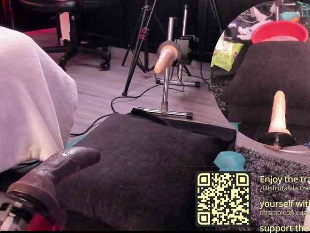 MiiaaMonroee webcam