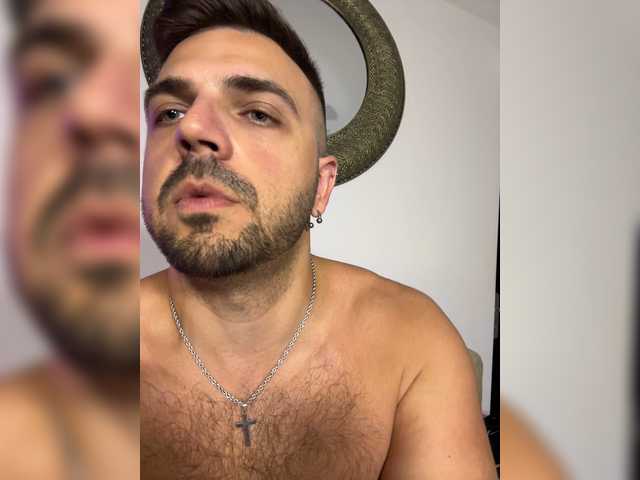 BlondeandtheBeast live cam on BongaCams
