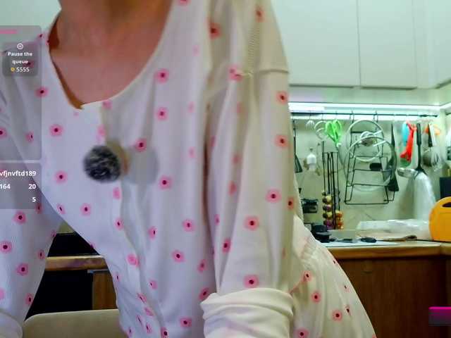Jennylegs live cam on BongaCams