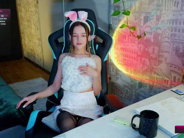 Jennylegs live cam on BongaCams