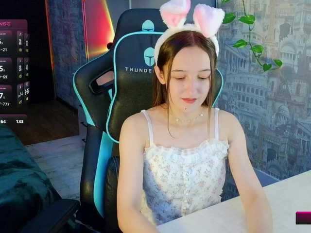 Jennylegs live cam on BongaCams