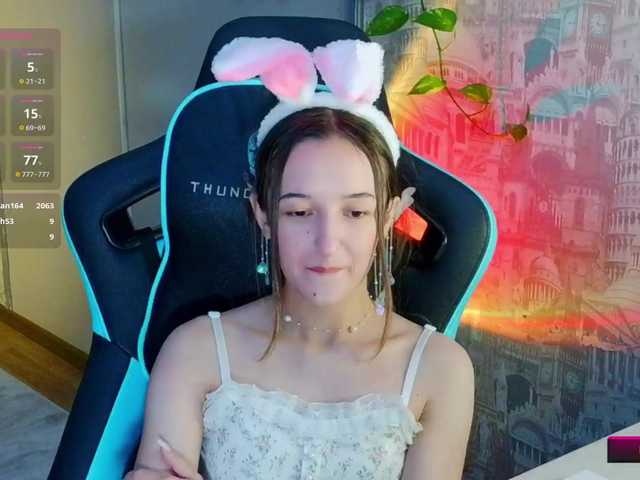 Jennylegs live cam on BongaCams