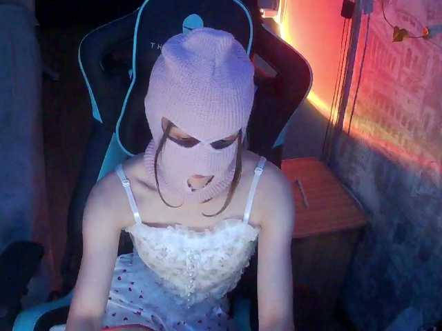 Jennylegs live cam on BongaCams