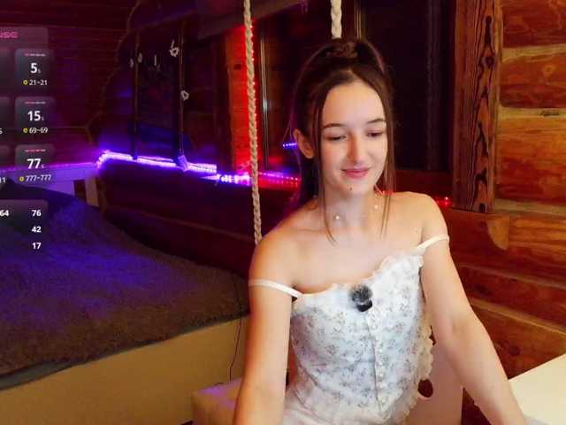 Jennylegs live cam on BongaCams