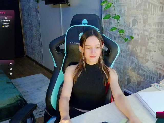 Jennylegs live cam on BongaCams