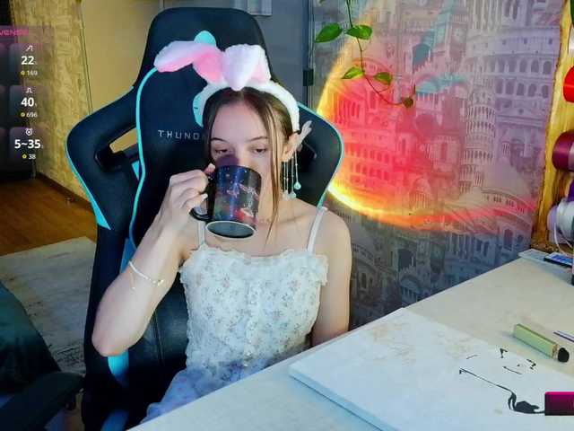 Jennylegs live cam on BongaCams