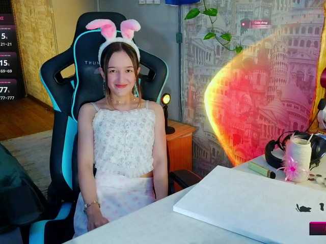 Jennylegs live cam on BongaCams