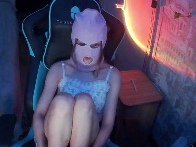 Jennylegs live cam on BongaCams