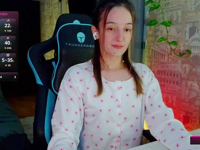 Jennylegs live cam on BongaCams
