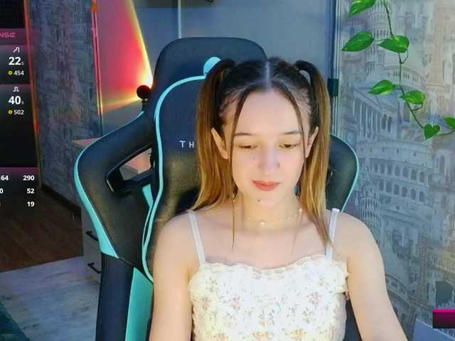 Jennylegs live cam on BongaCams