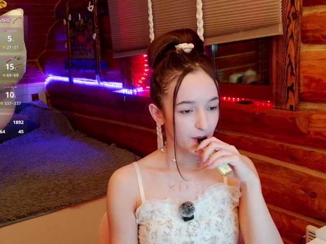 Jennylegs live cam on BongaCams
