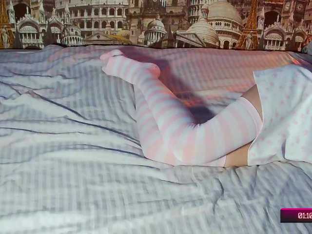 Jennylegs live cam on BongaCams