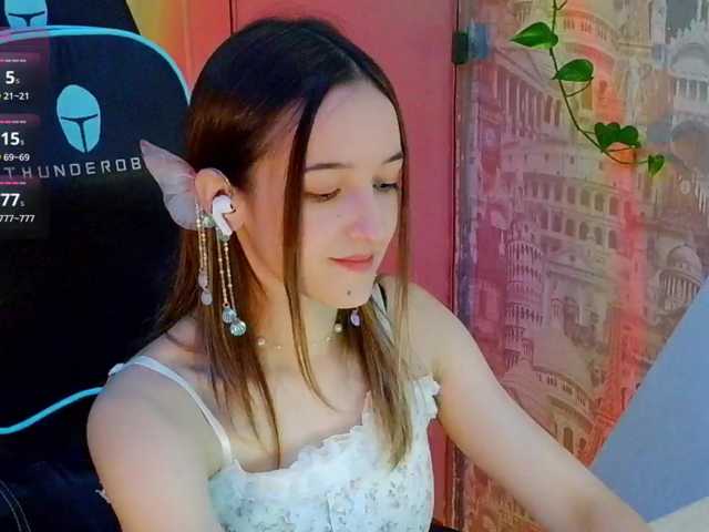 Jennylegs live cam on BongaCams