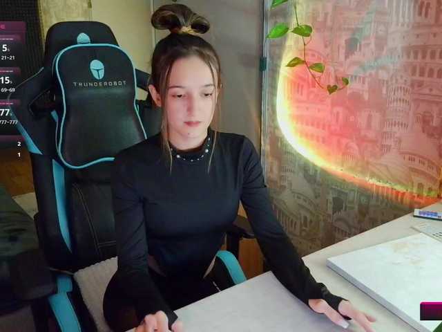 Jennylegs live cam on BongaCams