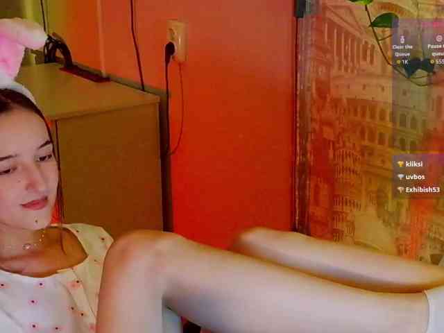 mimiJen webcam