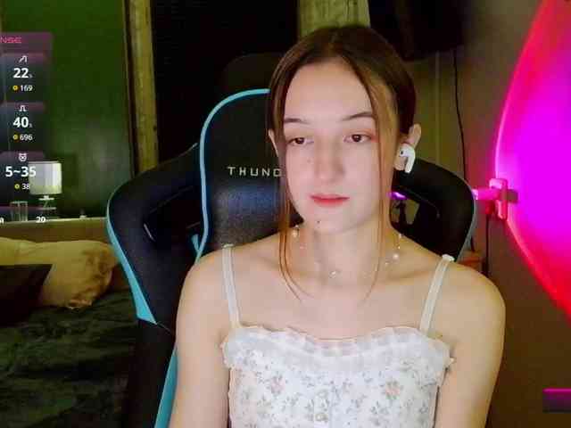 mimiJen webcam