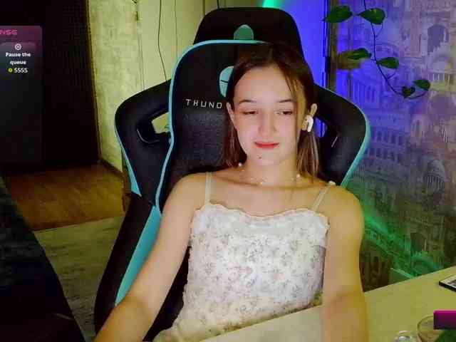 mimiJen webcam