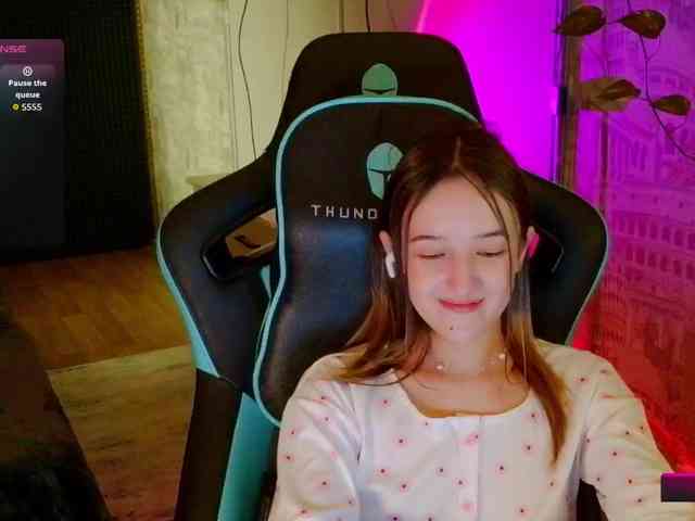 mimiJen webcam