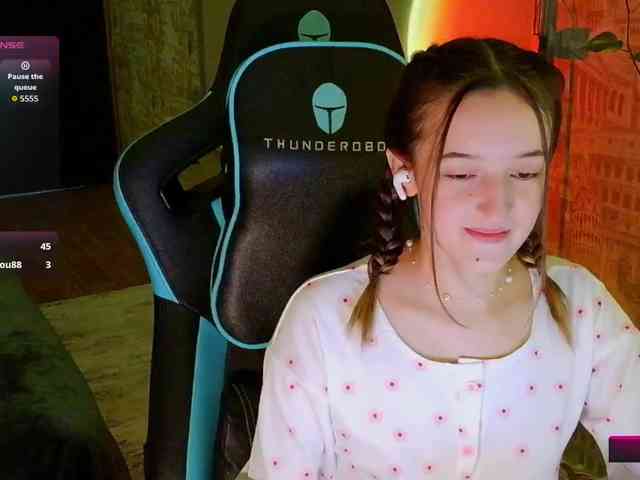 mimiJen webcam
