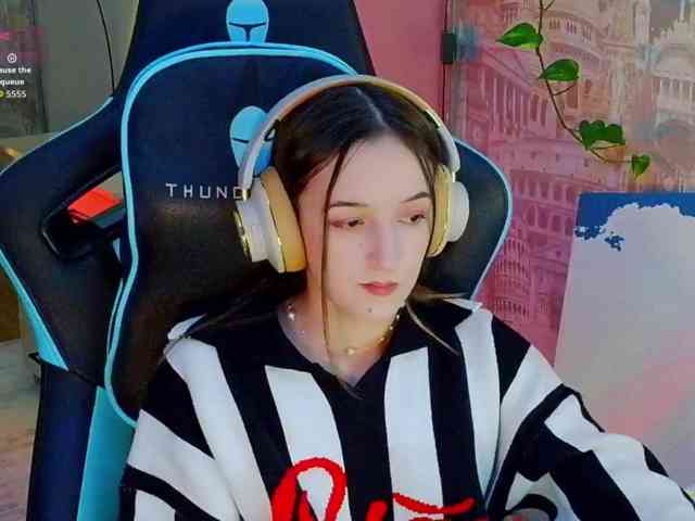 mimiJen webcam