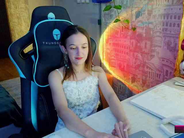 mimiJen webcam