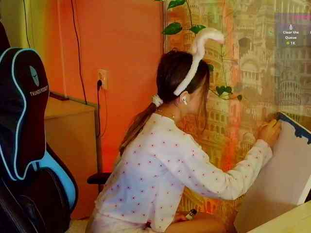 mimiJen webcam