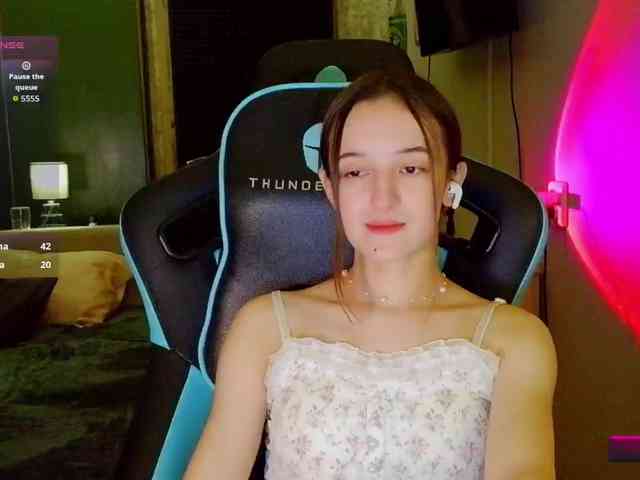 mimiJen webcam